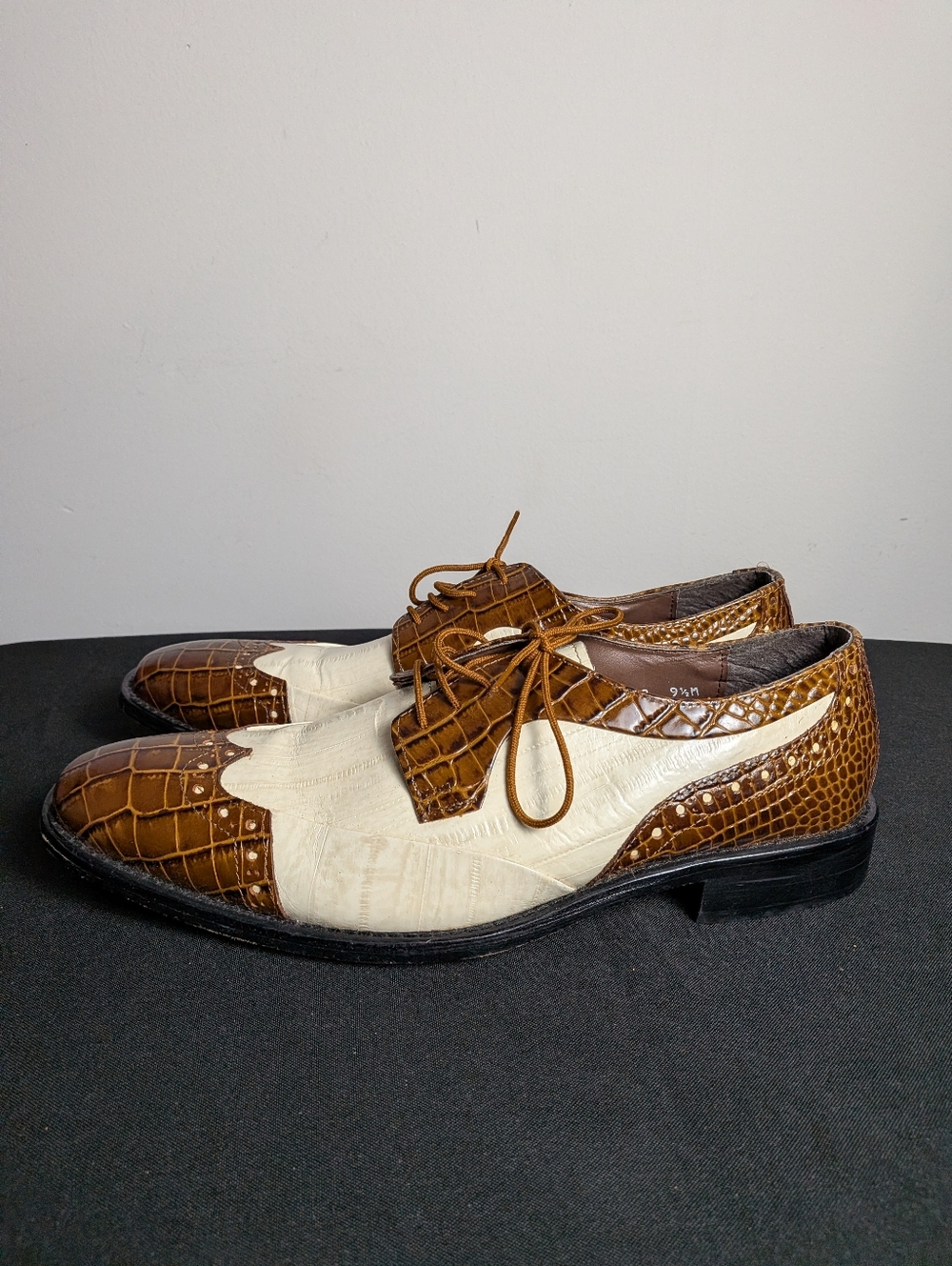 Stacy Adams Galletti western leather overlay shoes Two Tone Cream Brown Croc 9.5